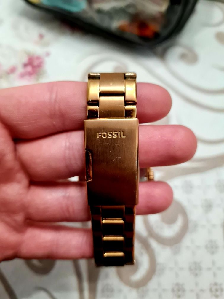 Дамски часовник Fossil