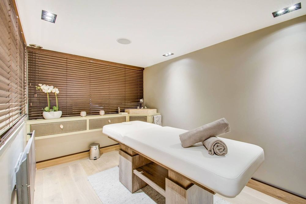 Массаж,Тайский массаж,Классический массаж