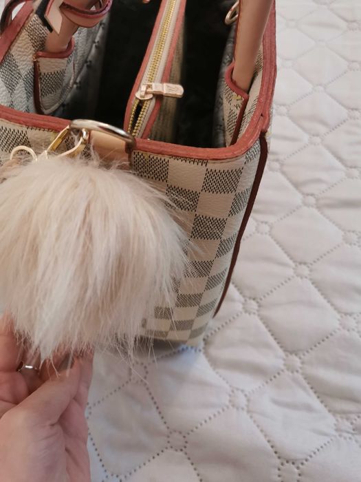 Чанта Louis Vuitton