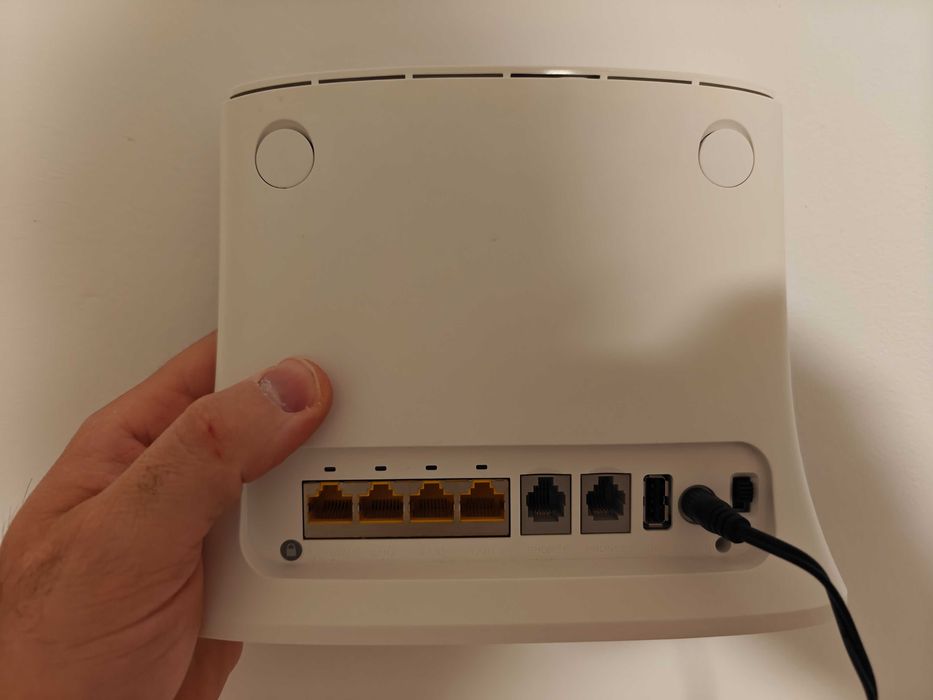 Router wifi Zte MF283v 4G merge pe toate rețelele mobile