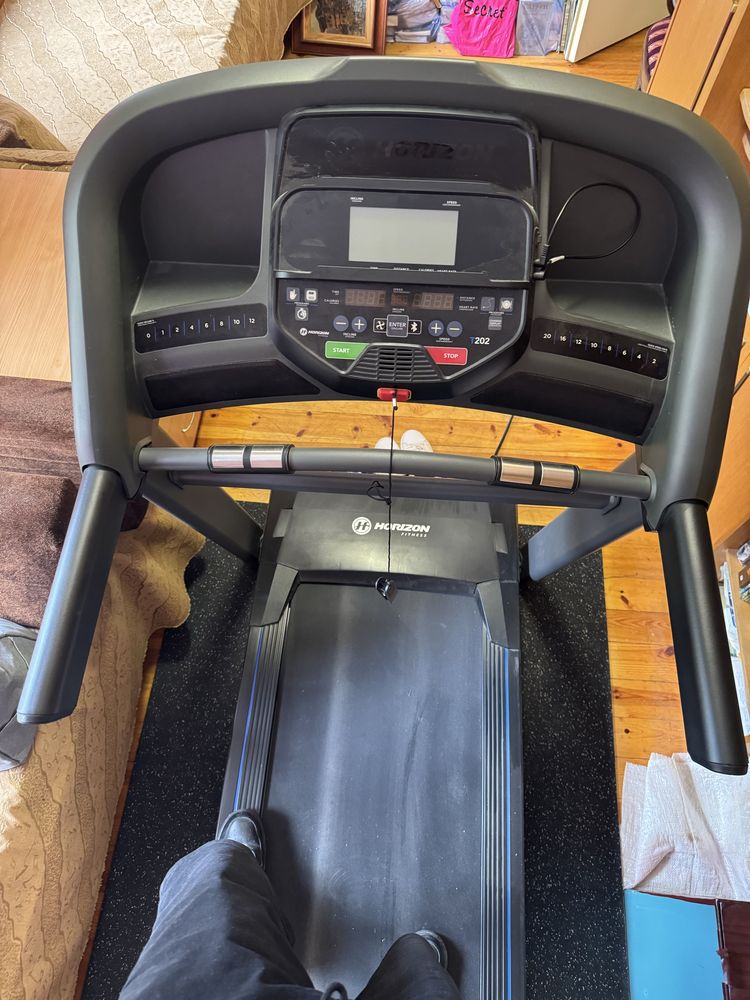 Бягаща пътека Horizon T202-05