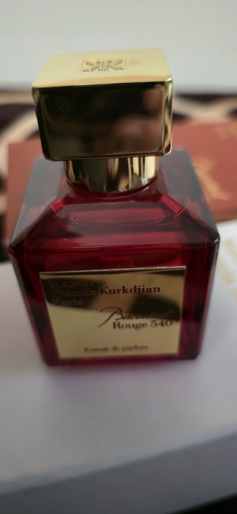 Urgent Parfum Maison Francis Kurkdjian Paris Baccarat Rouge 540