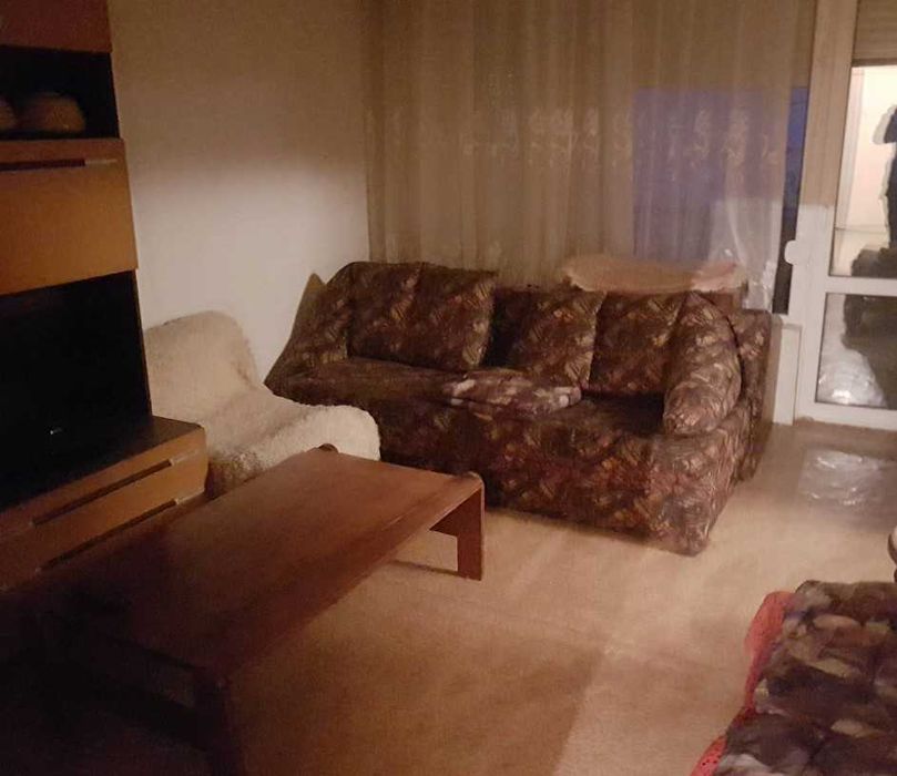 Дава се под наем Тристаен апартамент в Пловдив, Старият град - 90 кв.м за 387.6 € - Снимка #2