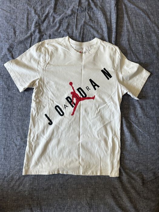 Tricou Jordan scurt