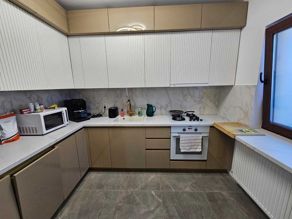 Casa Sabareni 400 mp teren - ( 16 KM de Bucurestii Noi )