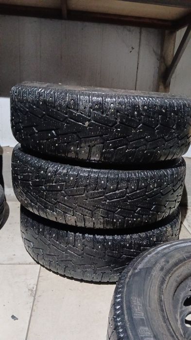 Продам комплект колёс r14