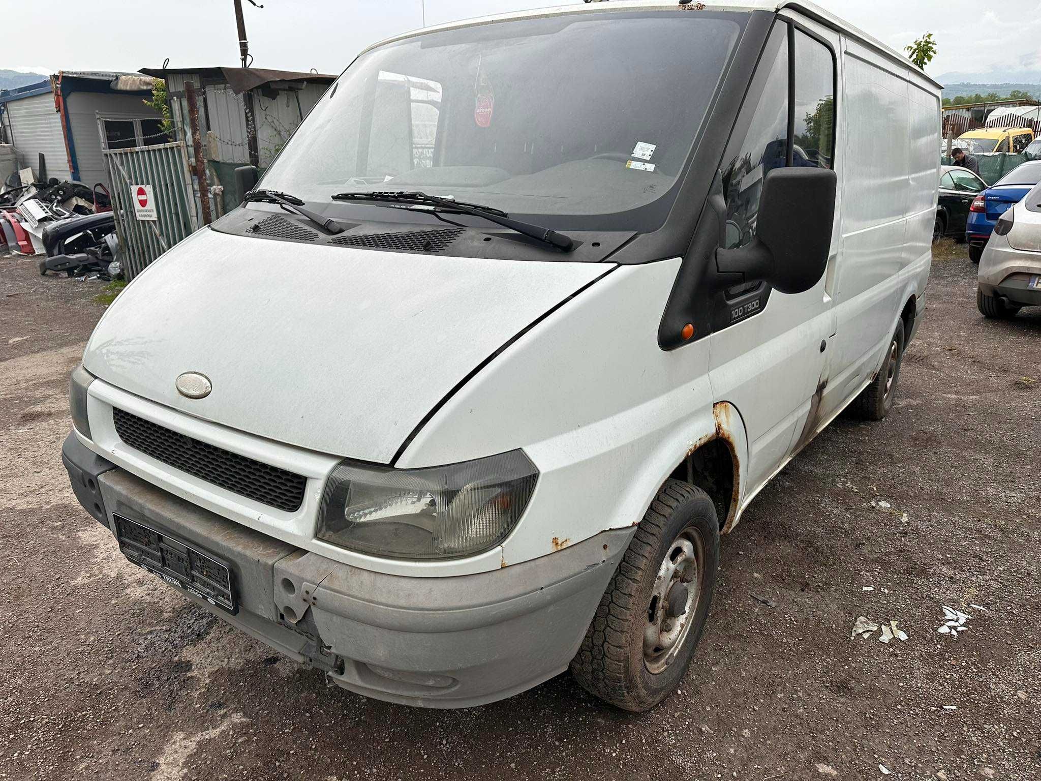 НА ЧАСТИ! Ford Transit 2.0 DI DuraTorqDI 100T300 100 кс. Предно