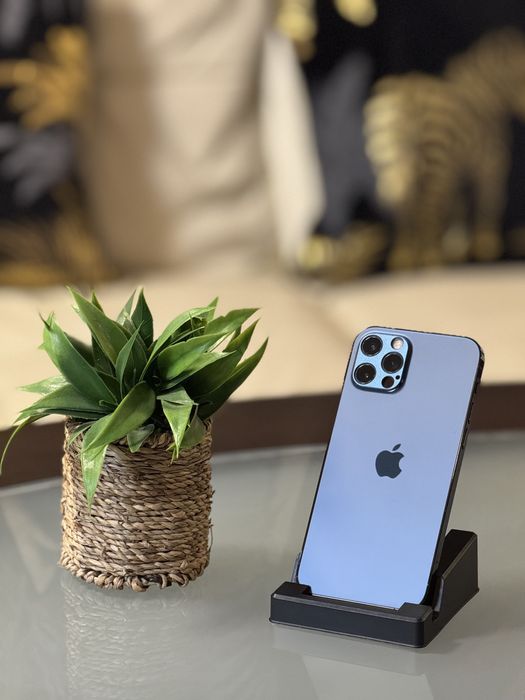 iPhone 12 Pro - Pacific Blue