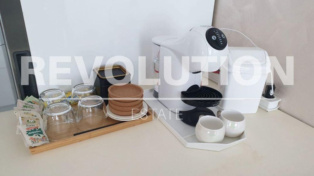 Дава се под наем Двустаен апартамент в Варна, Център - 85 кв.м за 1000 € - Снимка #4