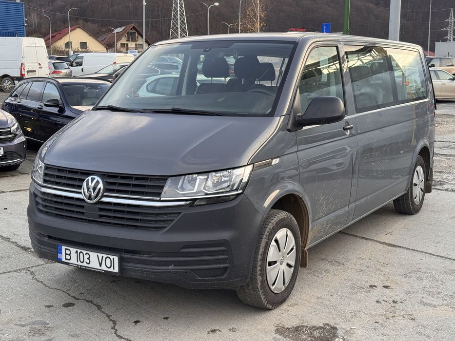 VW Transporter 8+1 T6 2022 2.0 TDI avariat