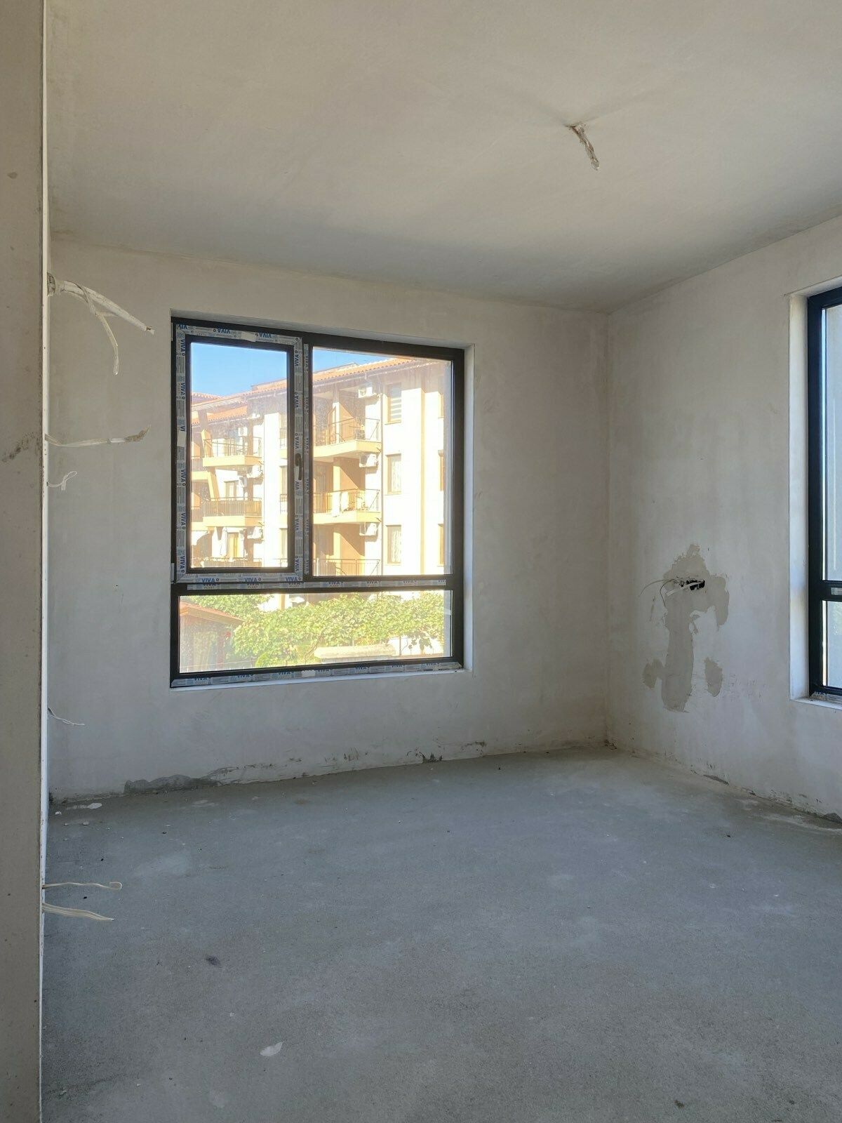 Тристен апартамент в кв. Василико, гр. Царево - 83 m²