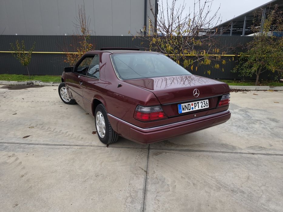 Mercedes-Benz E-Klasse 230CE Oldtimer w124