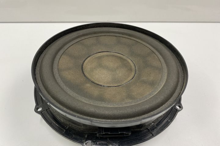 Boxa difuzor 1T0035411J Volkswagen VW Caddy a 3-a generatie seria