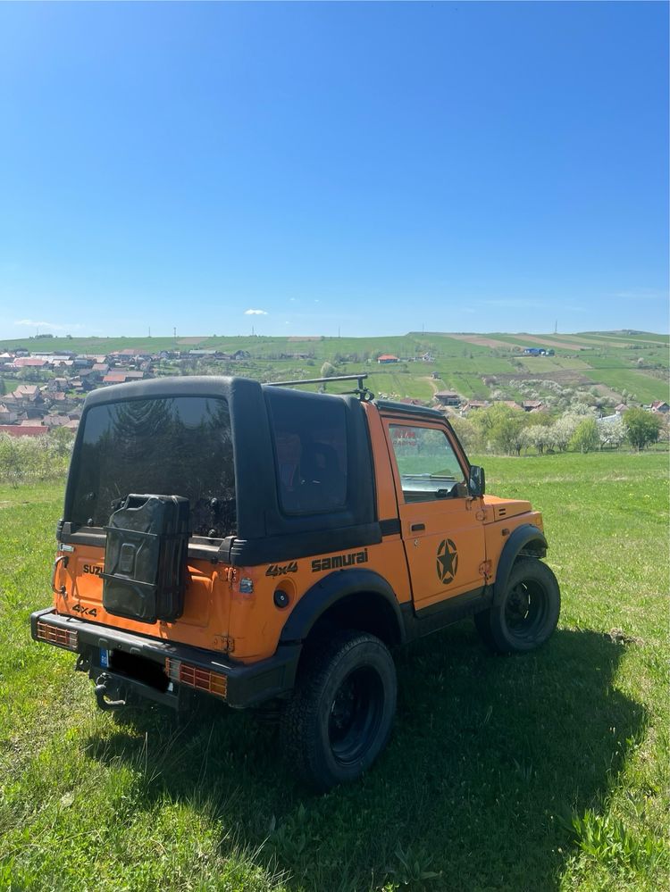 Suzuki Samurai 1.3