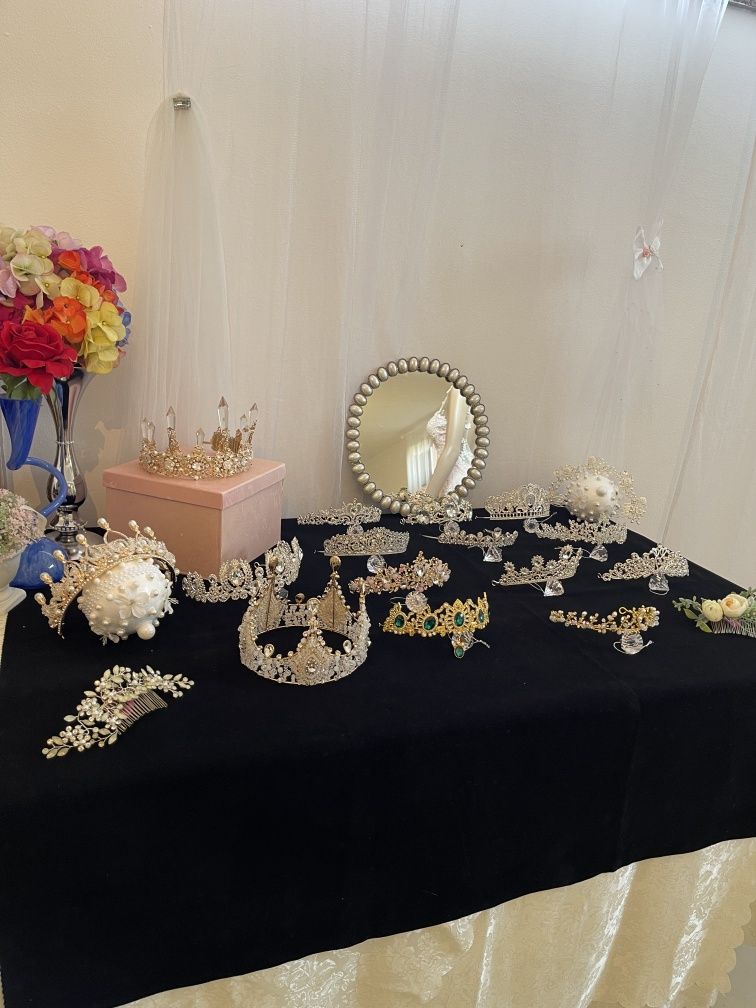 Diademe si coronite