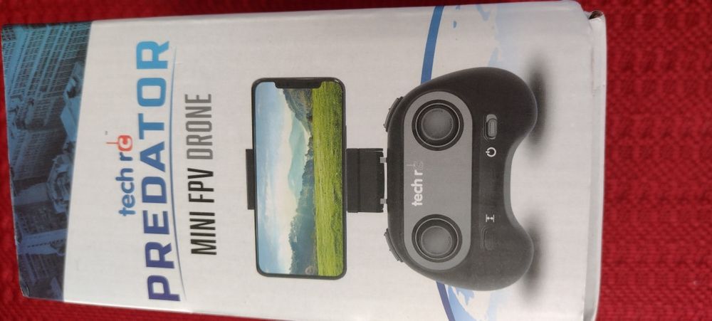 Mini Dronă FPV Predator
