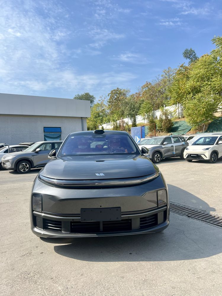 Lixiang L9 gibrit