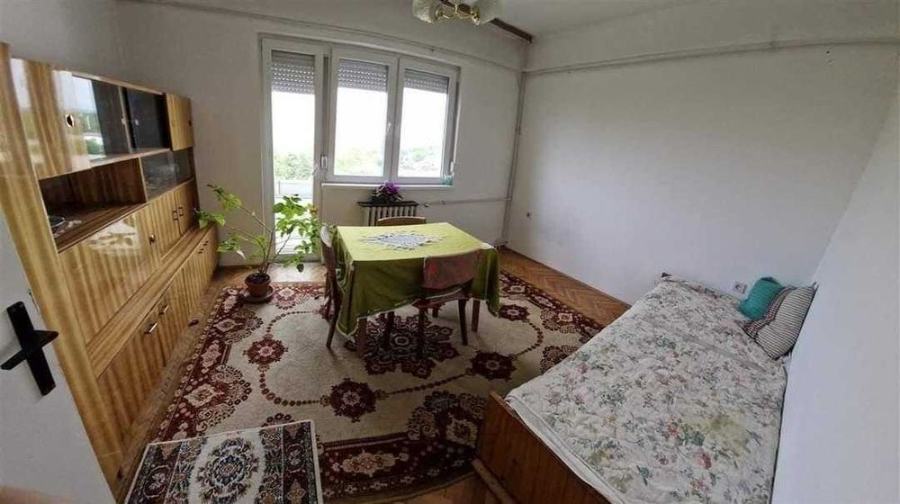 Дава се под наем Двустаен апартамент в Бургас, Лазур - 57 кв.м за 204 € - Снимка #1