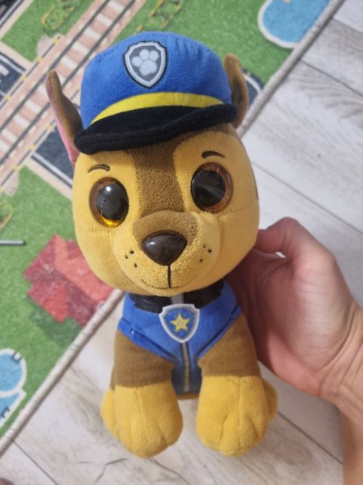 Vând pluș Paw Patrol Chase