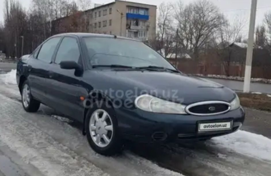 Форд Мондео 2 1997 года выпуска  сотилади