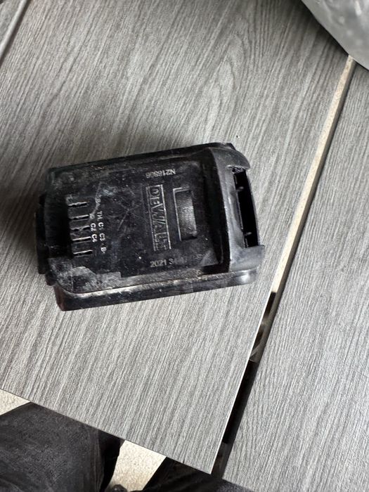 Incarcator si acumulatori dewalt