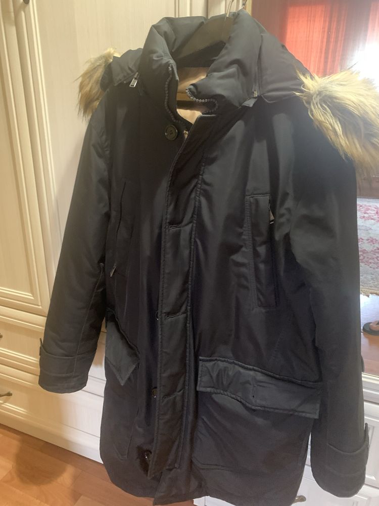 Курта зимняя тепла Hugo Boss