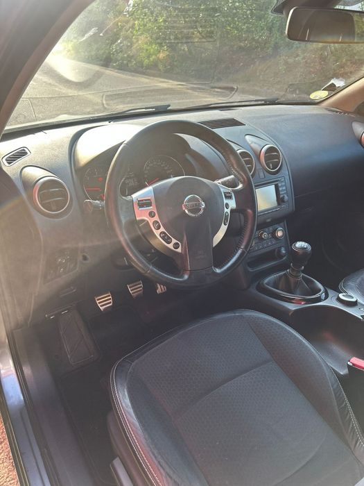 Nissan qashqai 1.6 diesel Model 4x4