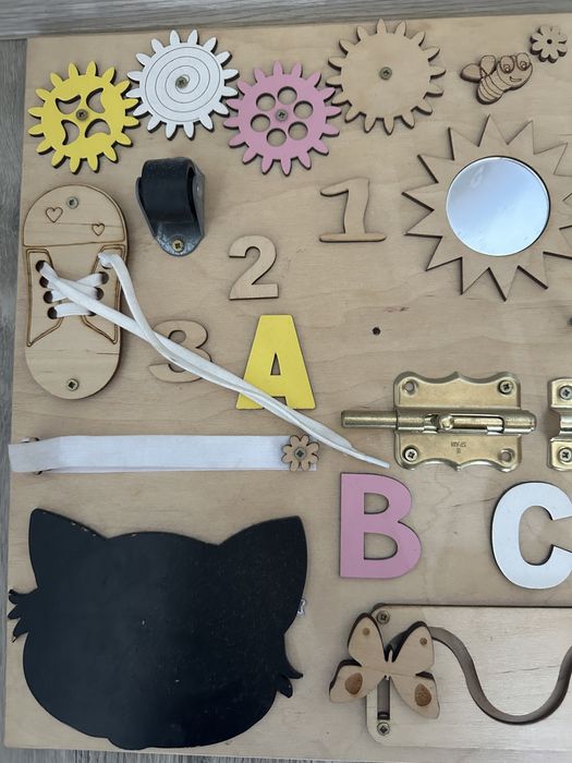 Vand placa senzoriala Busy Board