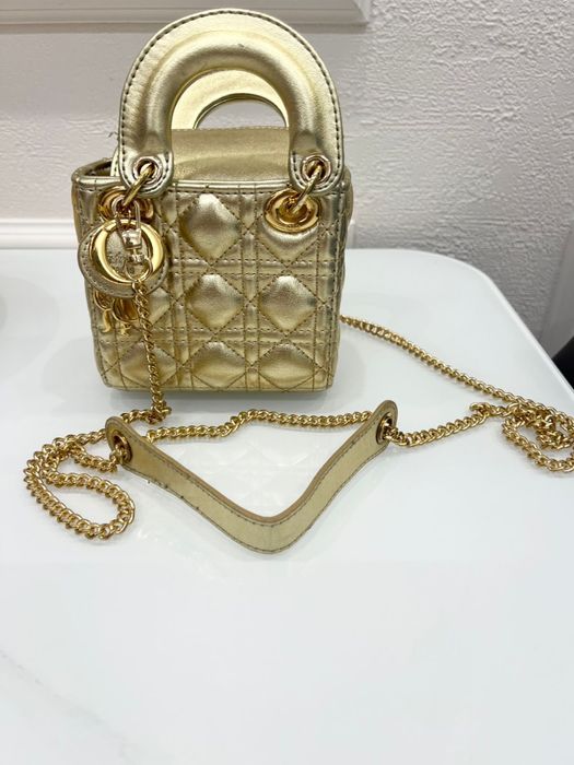 Шикарная сумка  Диор 13 см мини