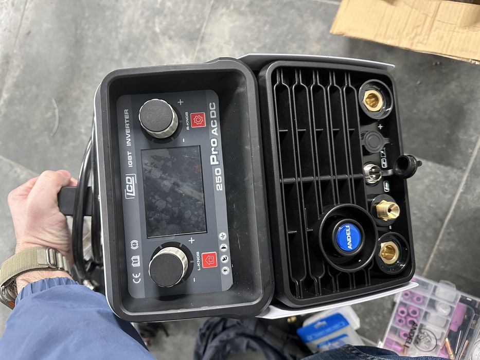 Aparat sudura TIG si MMA Andeli 250PRO AC/DC