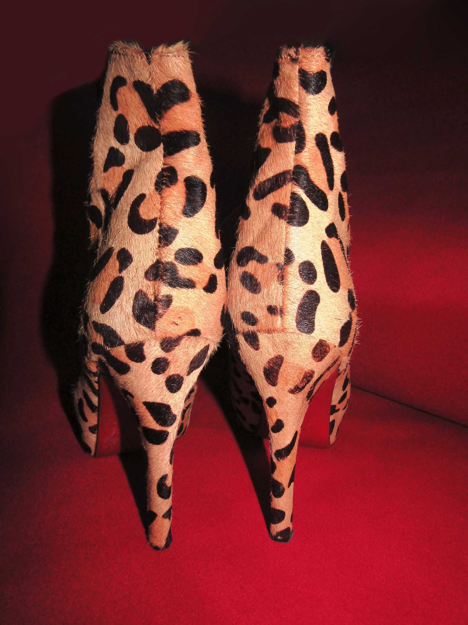 Christian Louboutin Елегантни Боти С Косъм От Пони