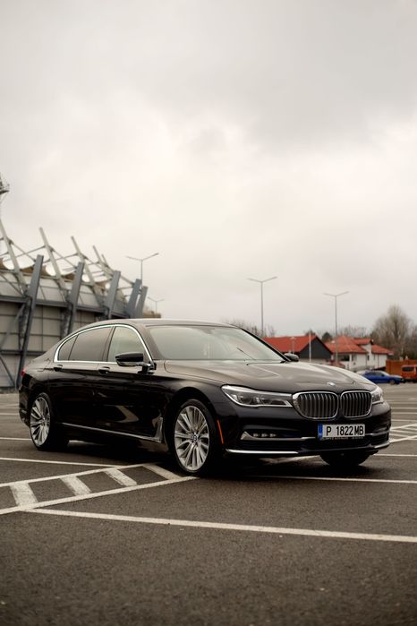 Schimb cu miniexcavator BMW 750LI XDRIVE 2017