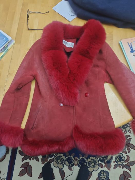 Продам женскую дубленку