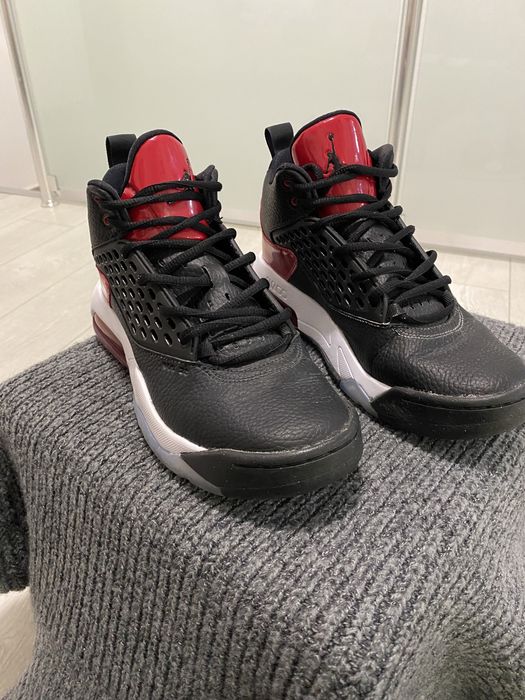 adidasi Jordan Maxin 200