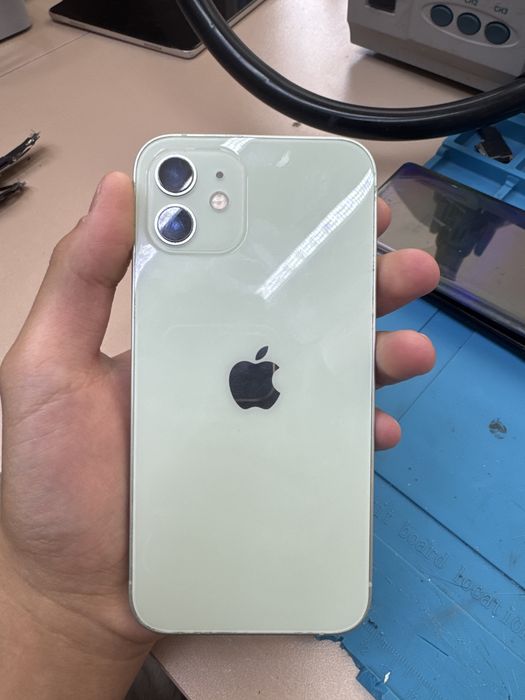 Продается Iphone 12 128GB