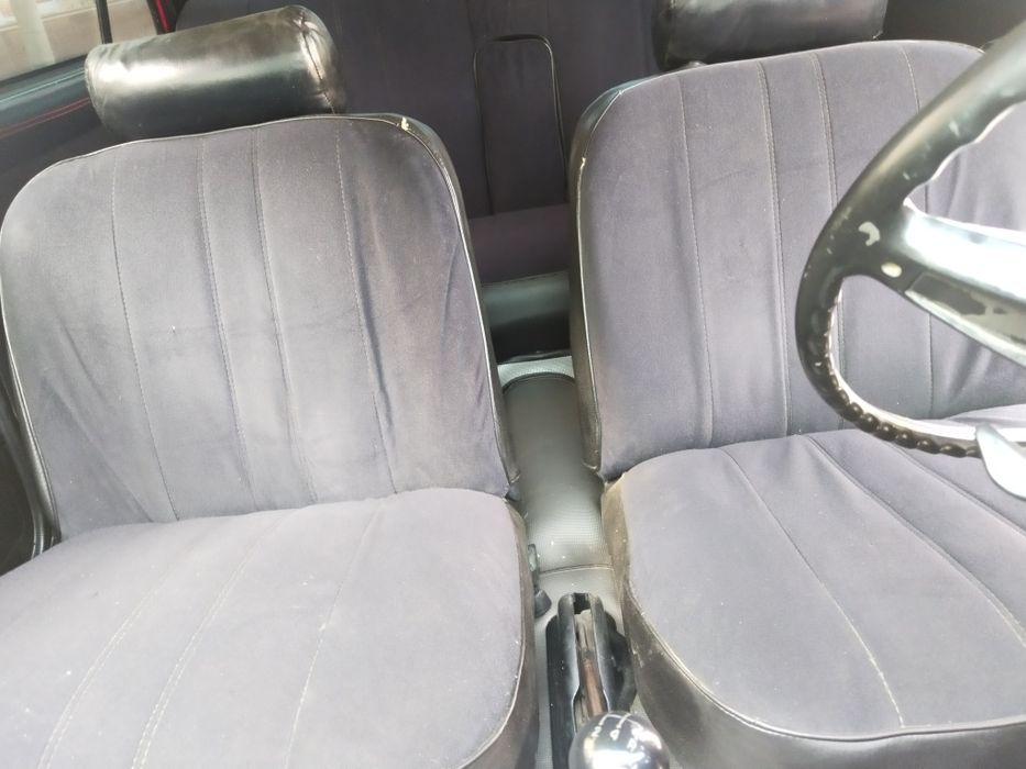 Срочна сотилади ВАЗ2106