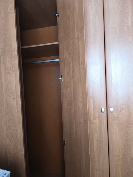 Шкаф угловой для одежды