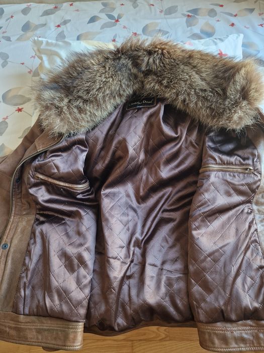 Мъжко кожено яке телешка кожа , XL , сваляща се яка от естествен косъ