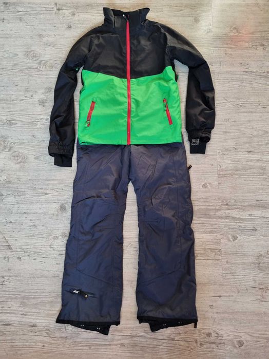 Costum Snowboard / Ski Geaca si pantaloni Marime M