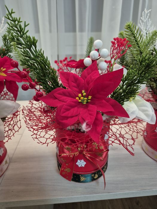 Коледни кутии, коледна украса