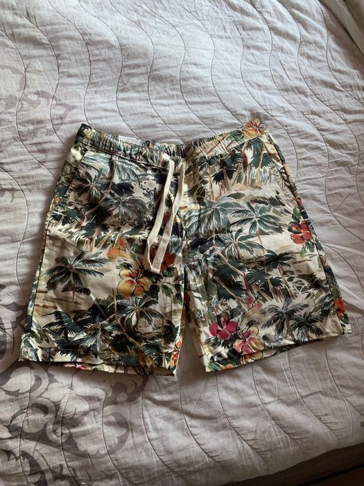 Къси панталони ZARA