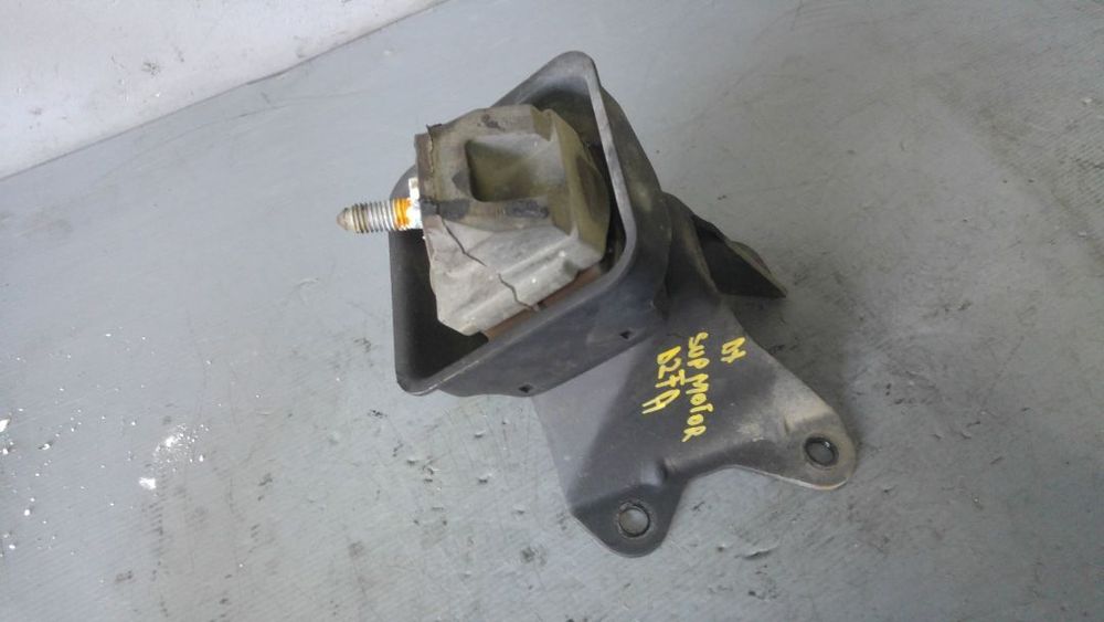 Suport motor derapta 2.4 d d2fa ford transit yc15-6b014-bc ⭐⭐⭐⭐⭐