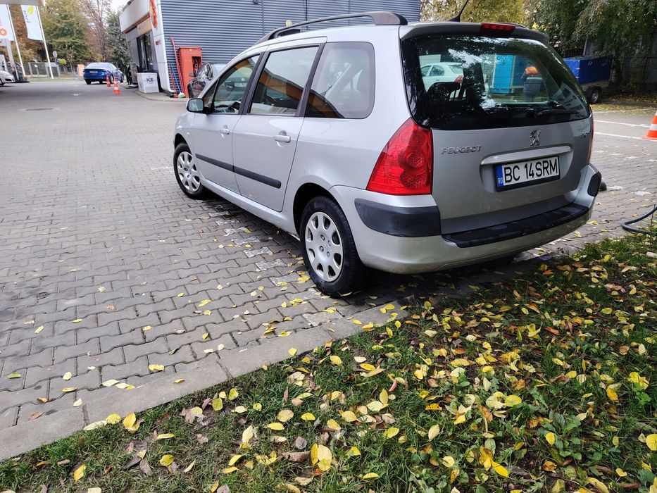 Vând Peugeot 307 sw