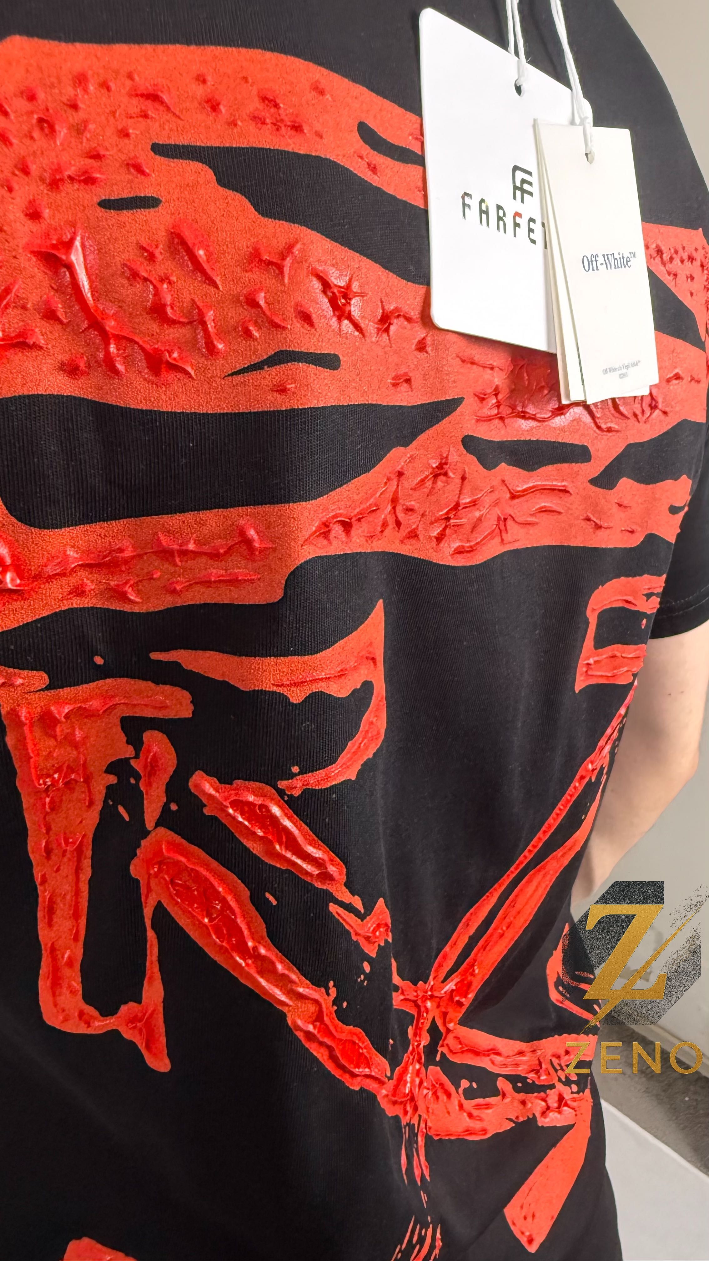 Tricou Off White original, cu model 3D