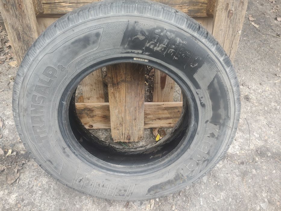 215/75 R16C  4бр зимни гуми Kleber