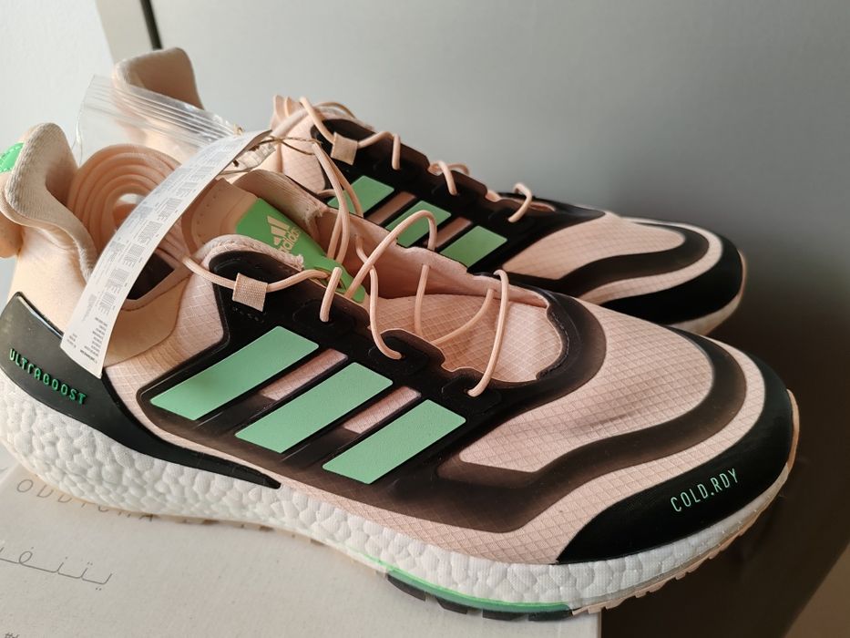 Vind Adidași 45 46  model nou