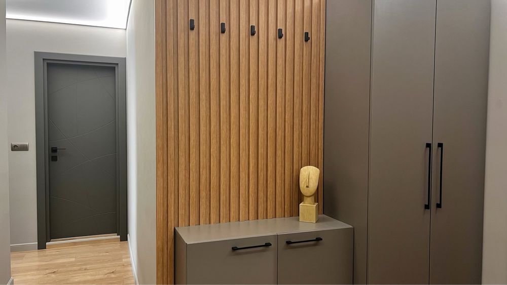 Продава се Тристаен апартамент в Варна, Бриз - 111 кв.м за 2162 €/кв.м - Снимка #4