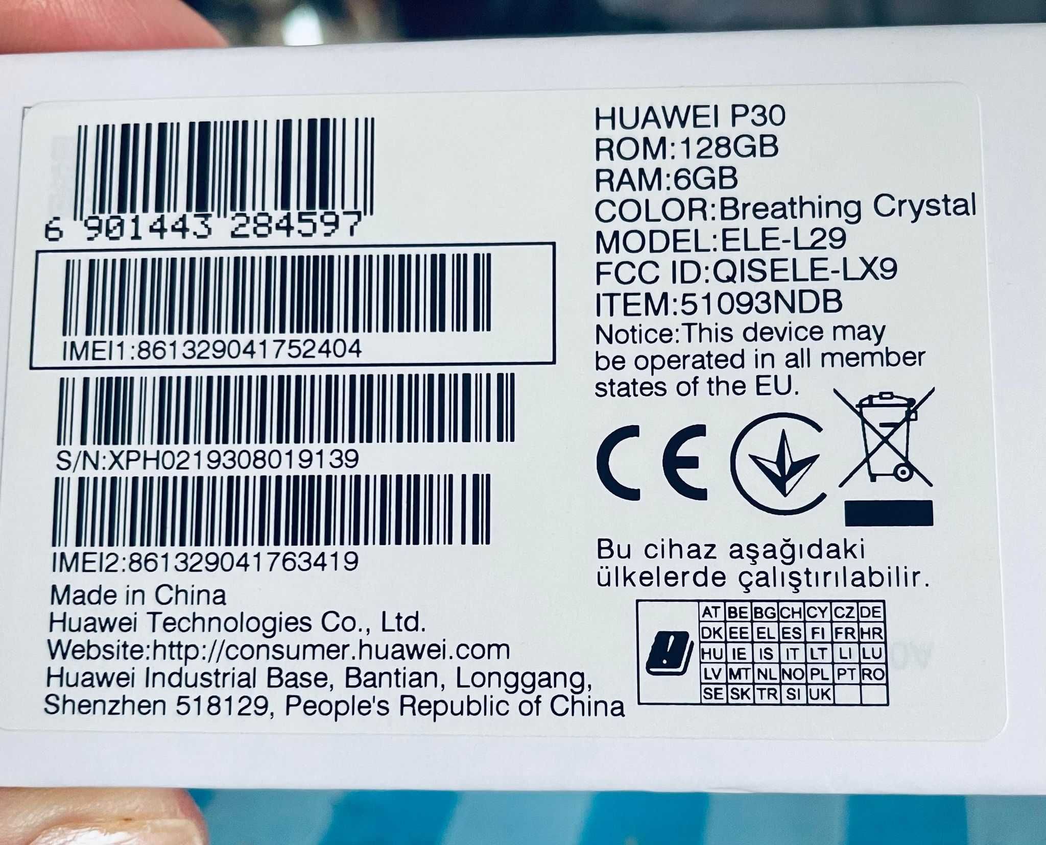 Huawei P30,128GB BreathingCrystal+CeasHuaweiWatchGTbarbatesc+Accesorii