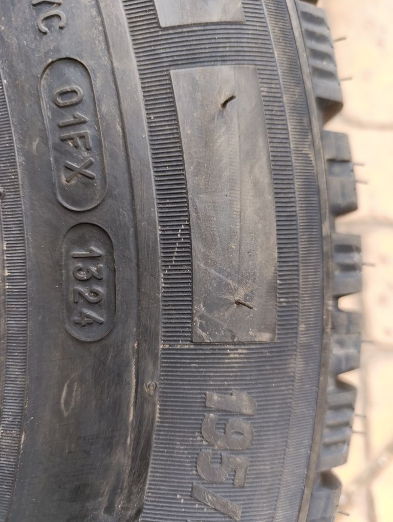 Michelin 195/70/15 C Agilis Alpine, dot 2024