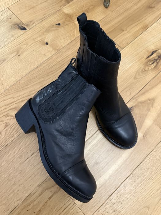 Ghete integral de piele chanel